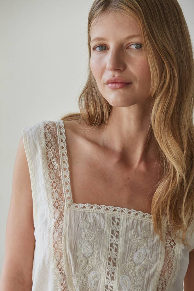 Isadora Embroidered top